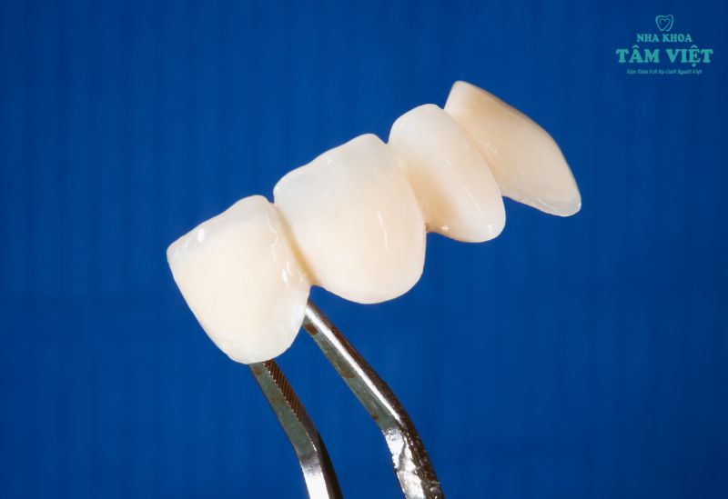 Răng sứ Zirconia HT có khả năng tương thích 