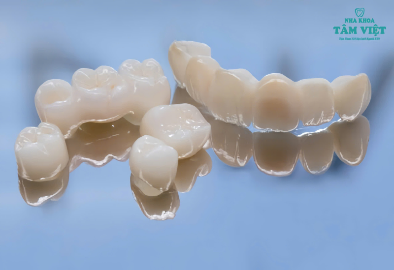 Răng sứ Zirconia HT