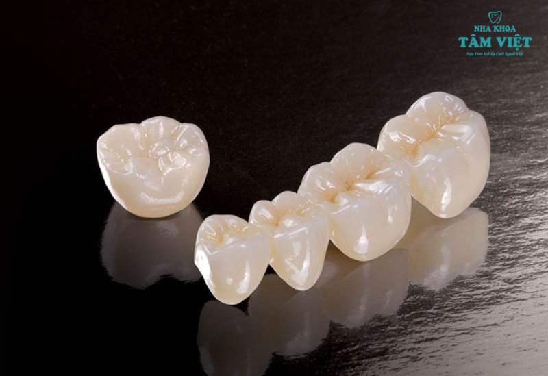 Răng sứ Zirconia HT