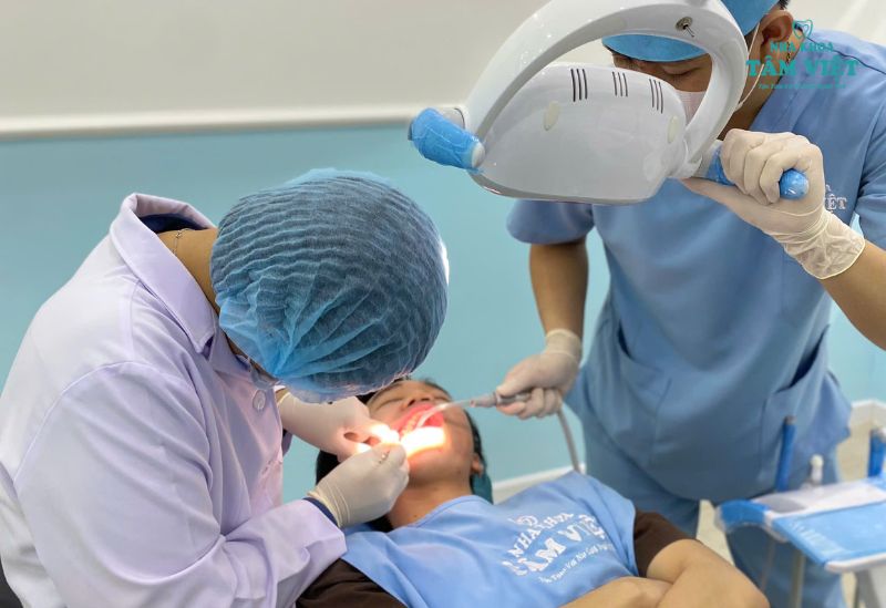 Nhổ răng khôn có gây mê không? Những điều cần lưu ý 2 Nhổ răng khôn có gây mê không? Tác dụng là gì?