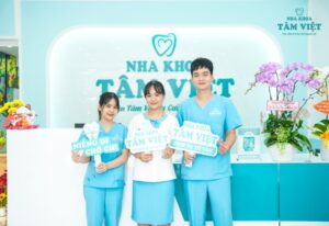 Hướng dẫn chi tiết chăm sóc và vệ sinh răng miệng khi niềng răng