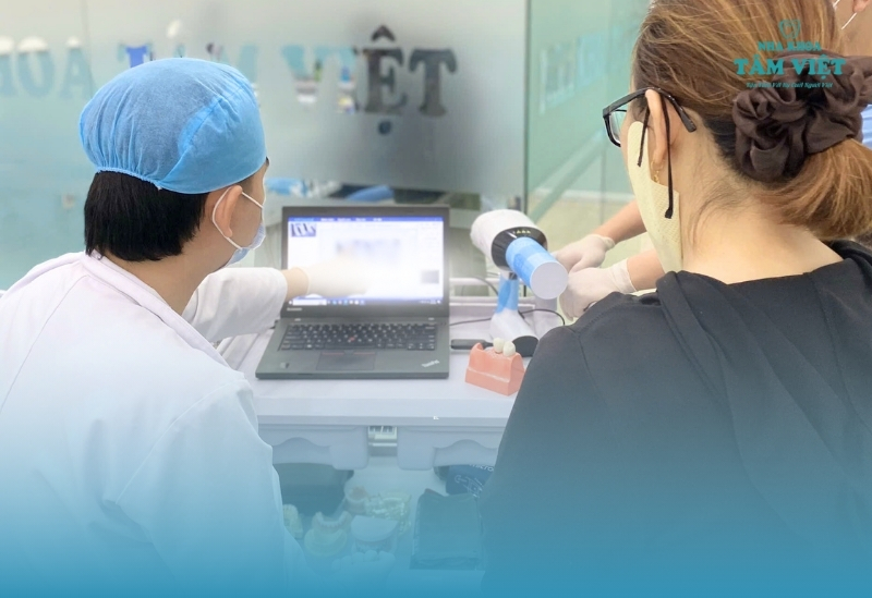 Mất răng có niềng răng được không và những điều cần lưu ý 5 Tái khám đúng hẹn để theo dõi tình hình dịch chuyển của răng