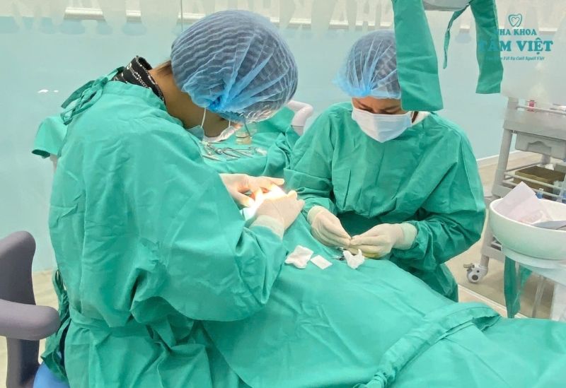 Quy trình trồng răng implant chuẩn Y khoa