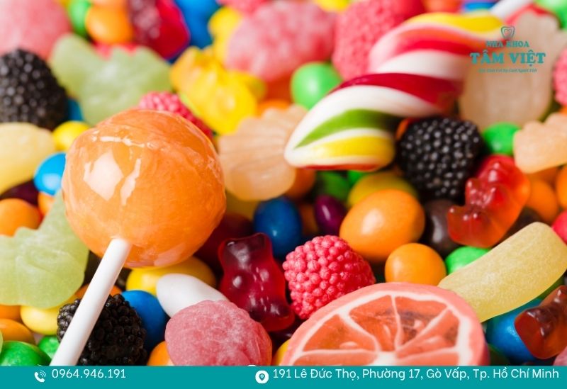 Bạn nên tránh ăn các món quá cứng