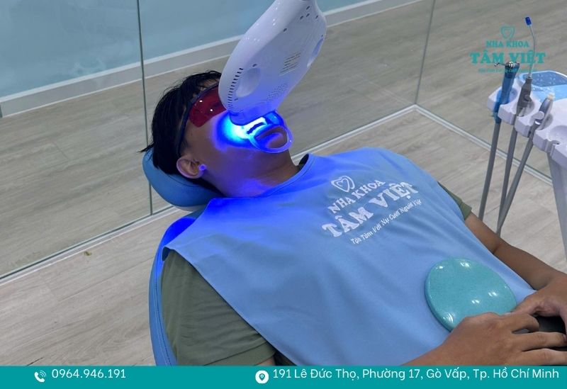 Tẩy trắng răng an toàn cùng Nha khoa Tâm Việt