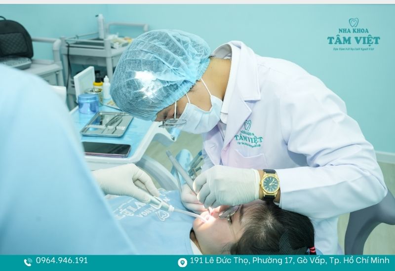 Làm gì khi răng sứ bị xỉn màu và trở nên kém thẩm mỹ? 4 Xử lý răng sứ bị xỉn màu