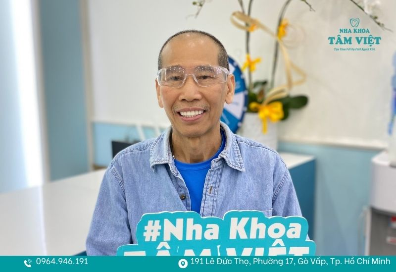 Làm răng sứ ở đâu đẹp TPHCM? Gợi ý địa chỉ uy tín 2 Tay nghề bác sĩ là yếu tố đánh giá quan trọng nhất khi làm răng sứ