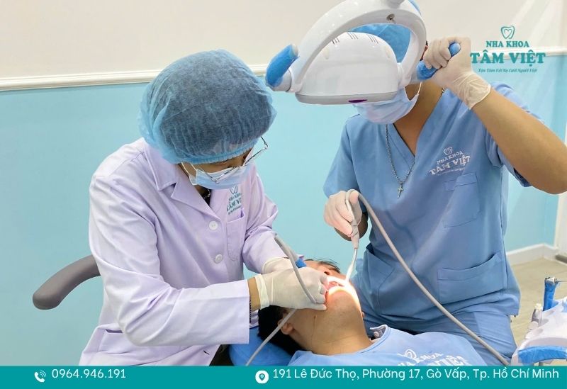 Làm răng sứ ở đâu đẹp TPHCM? Gợi ý địa chỉ uy tín 3 Việc chọn đúng nha khoa giúp bạn yên tâm hơn khi làm răng sứ