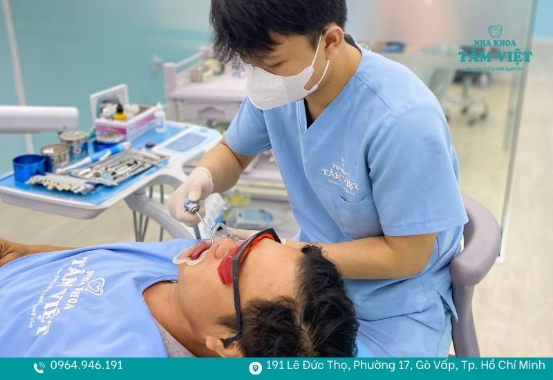 Bạn nên thăm khám trực tiếp để được tư vấn