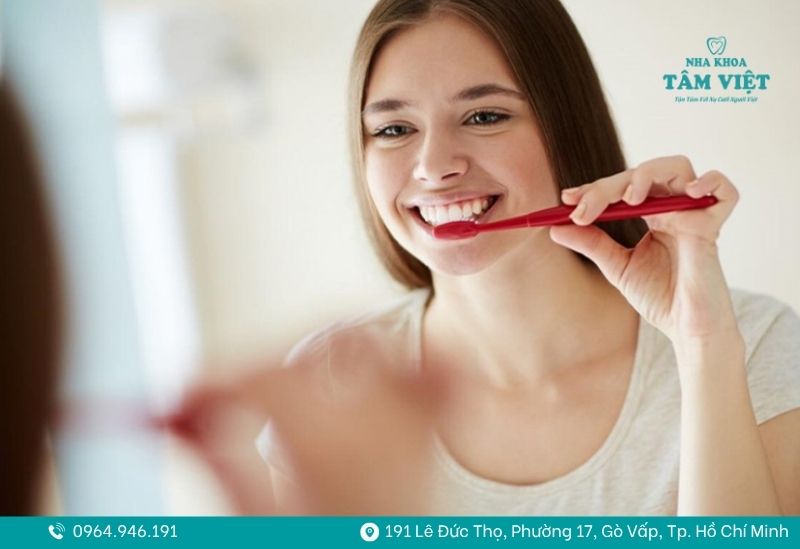 Gắn đá răng có hại không? Những điều cần biết trước khi làm 4 gắn đá răng có hại không 4
