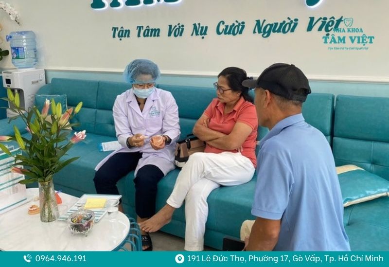 Gắn đá răng có hại không? Những điều cần biết trước khi làm 5 gắn đá răng có hại không 5